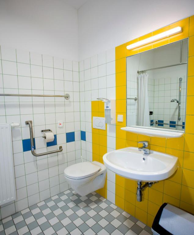 Haus Mobene - Hotel Garni Γκρατς Δωμάτιο φωτογραφία
